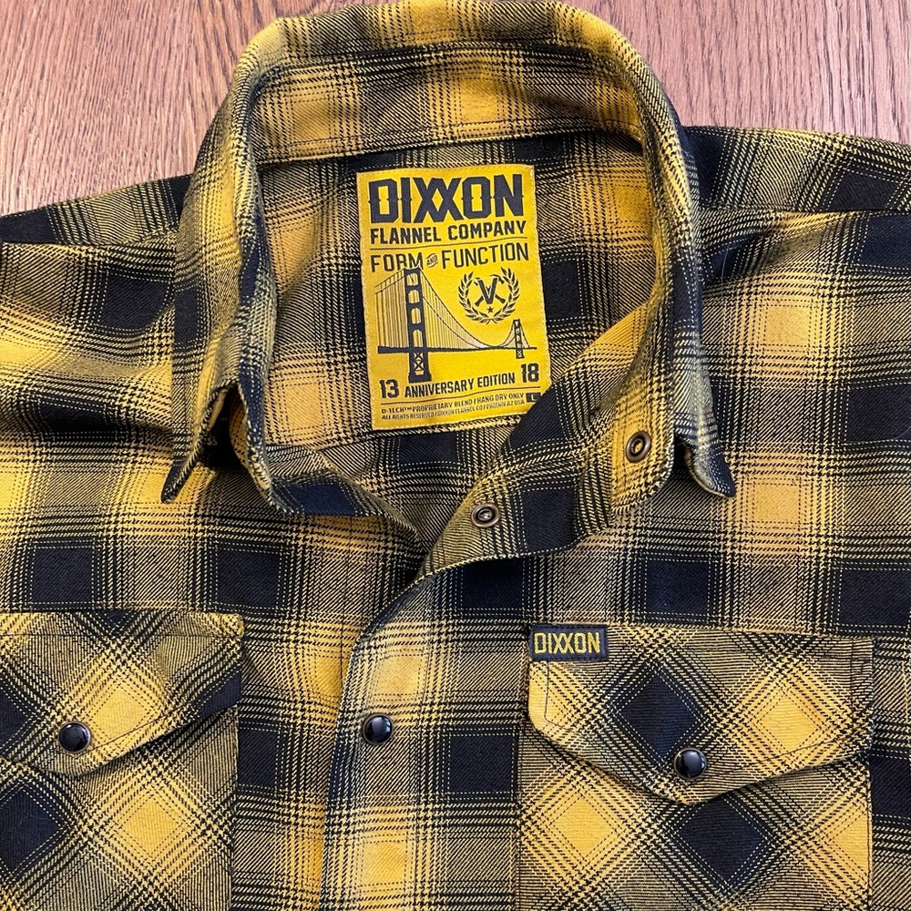 DIXXON Flannel Co Anniversary Edition Sz Lg pearl snap